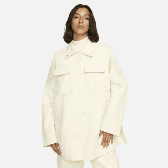 Nike Women's W Every Stitch Considered Woven Parka Jacket in Coconut Milk small - Picture 1 of 16